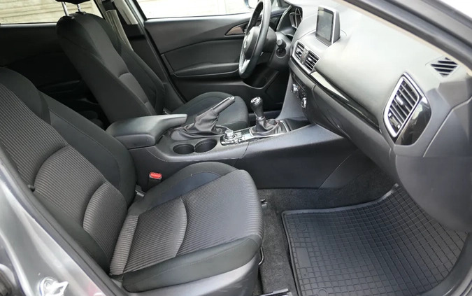 Mazda 3 cena 52900 przebieg: 103000, rok produkcji 2015 z Pyskowice małe 254